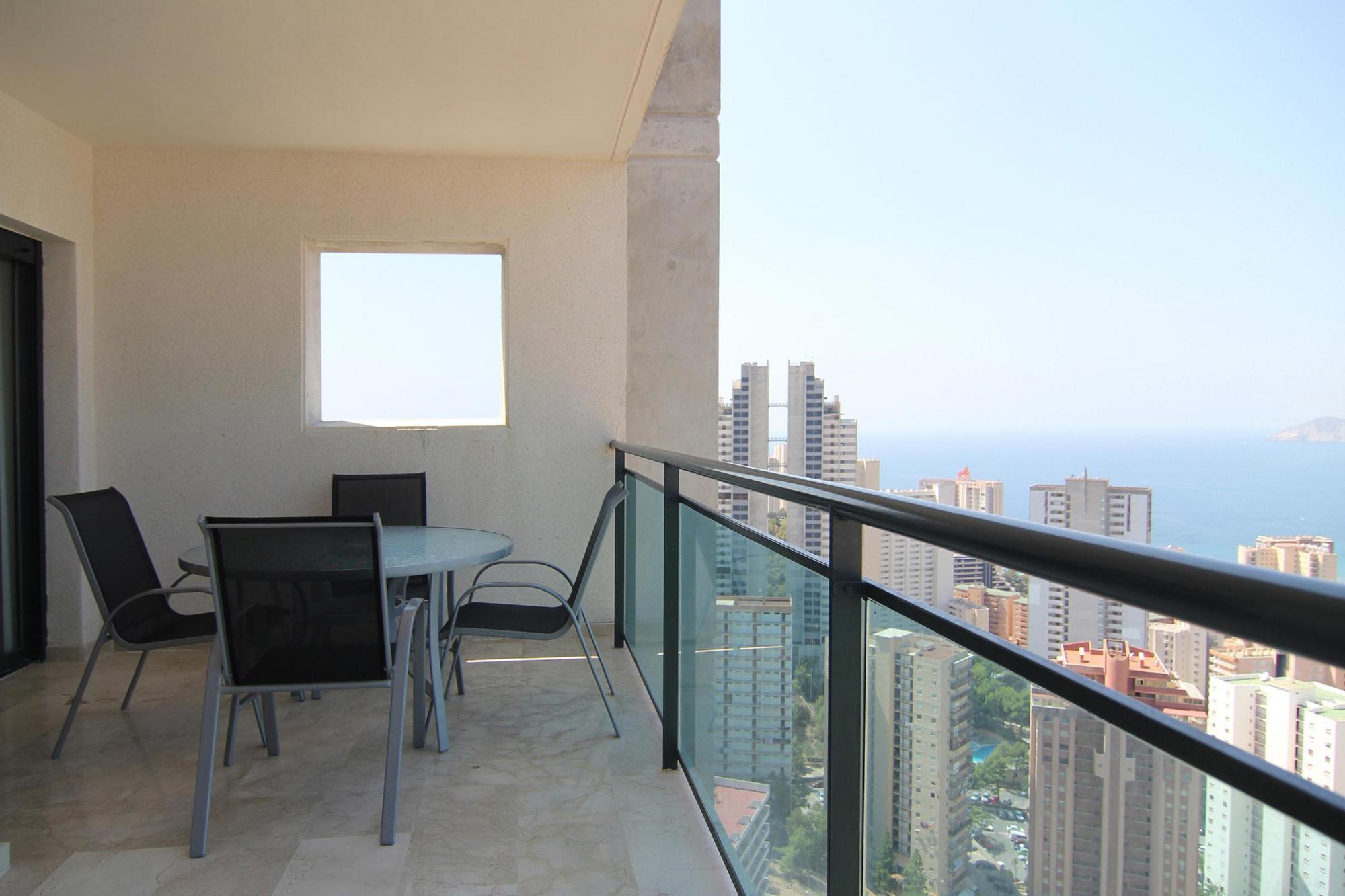 Pierre & Vacances Benidorm Horizon エクステリア 写真